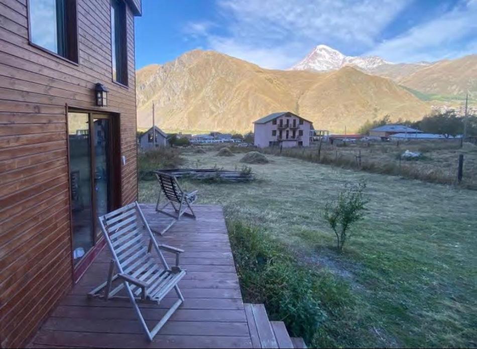 Twin Cottages Kazbegi מראה חיצוני תמונה